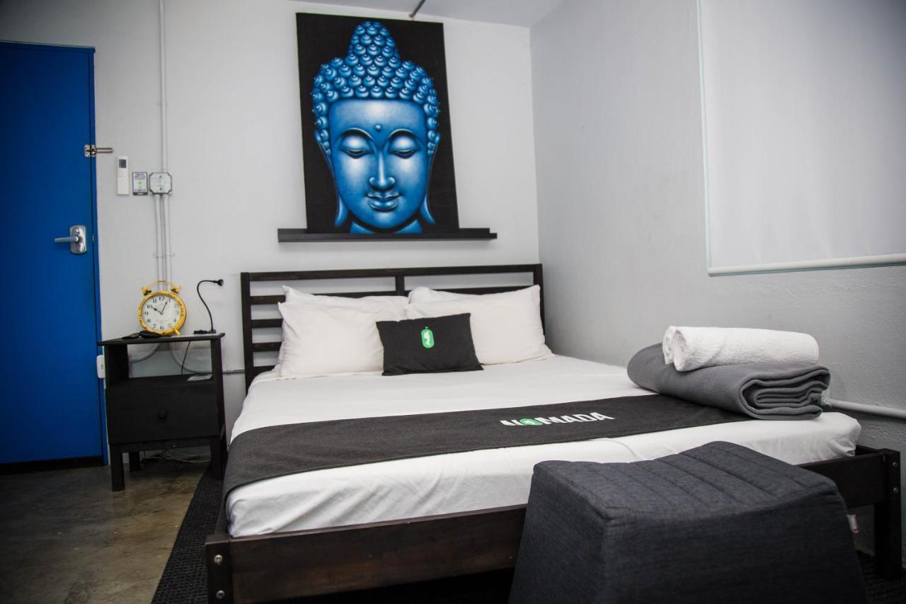 Nomada Urban Beach Hostel- Calle Loiza (Adults Only) Сан Хуан Екстериор снимка