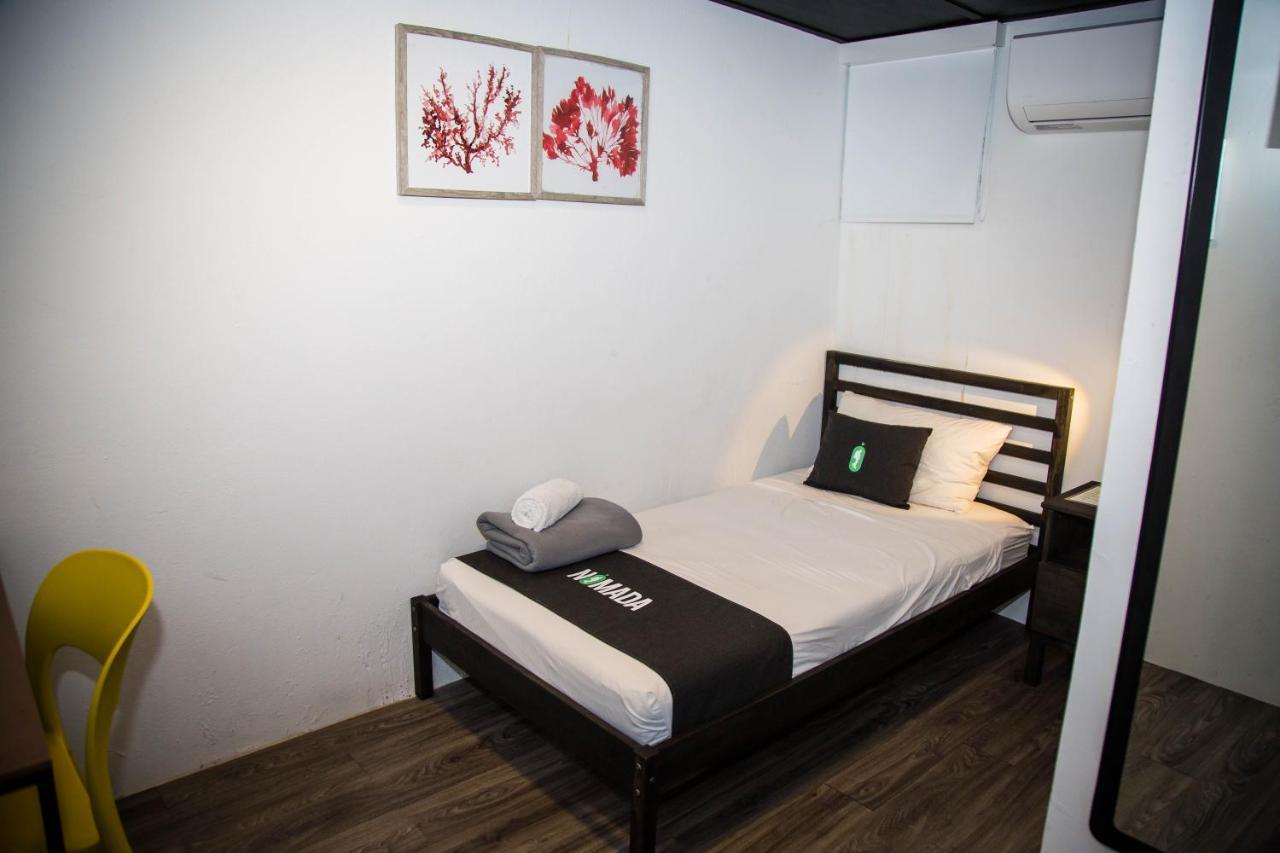 Nomada Urban Beach Hostel- Calle Loiza (Adults Only) Сан Хуан Екстериор снимка