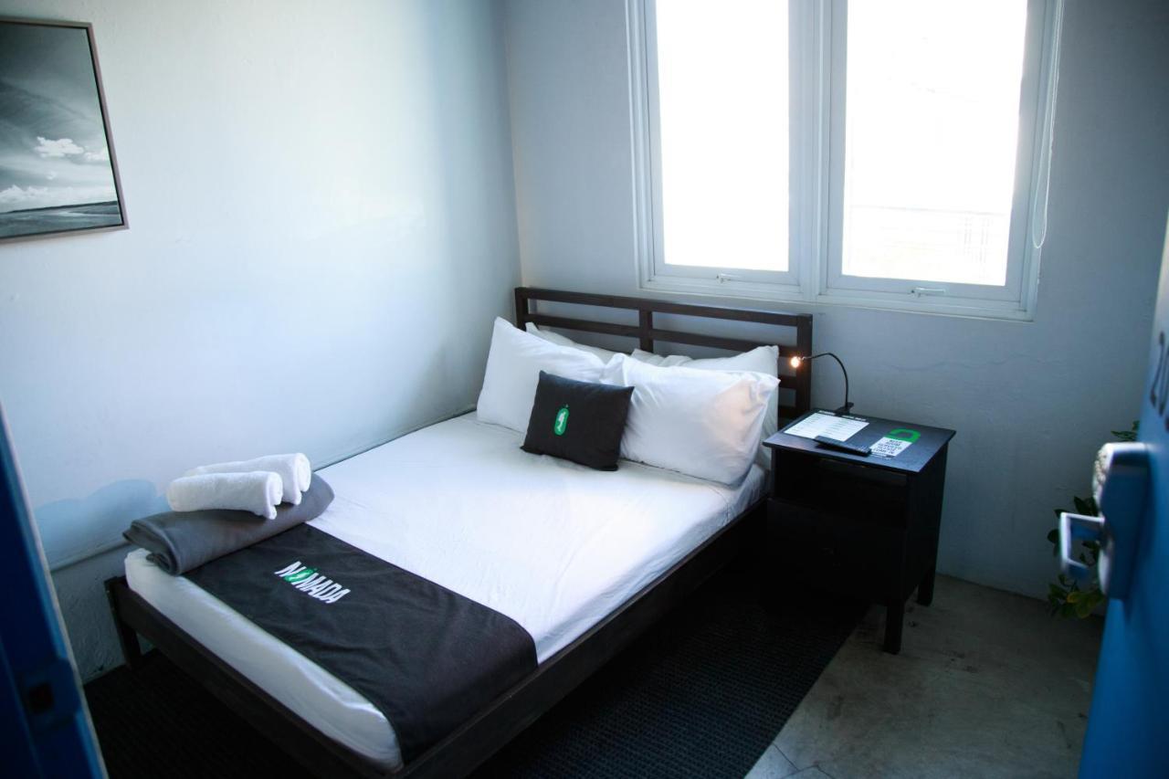 Nomada Urban Beach Hostel- Calle Loiza (Adults Only) Сан Хуан Екстериор снимка