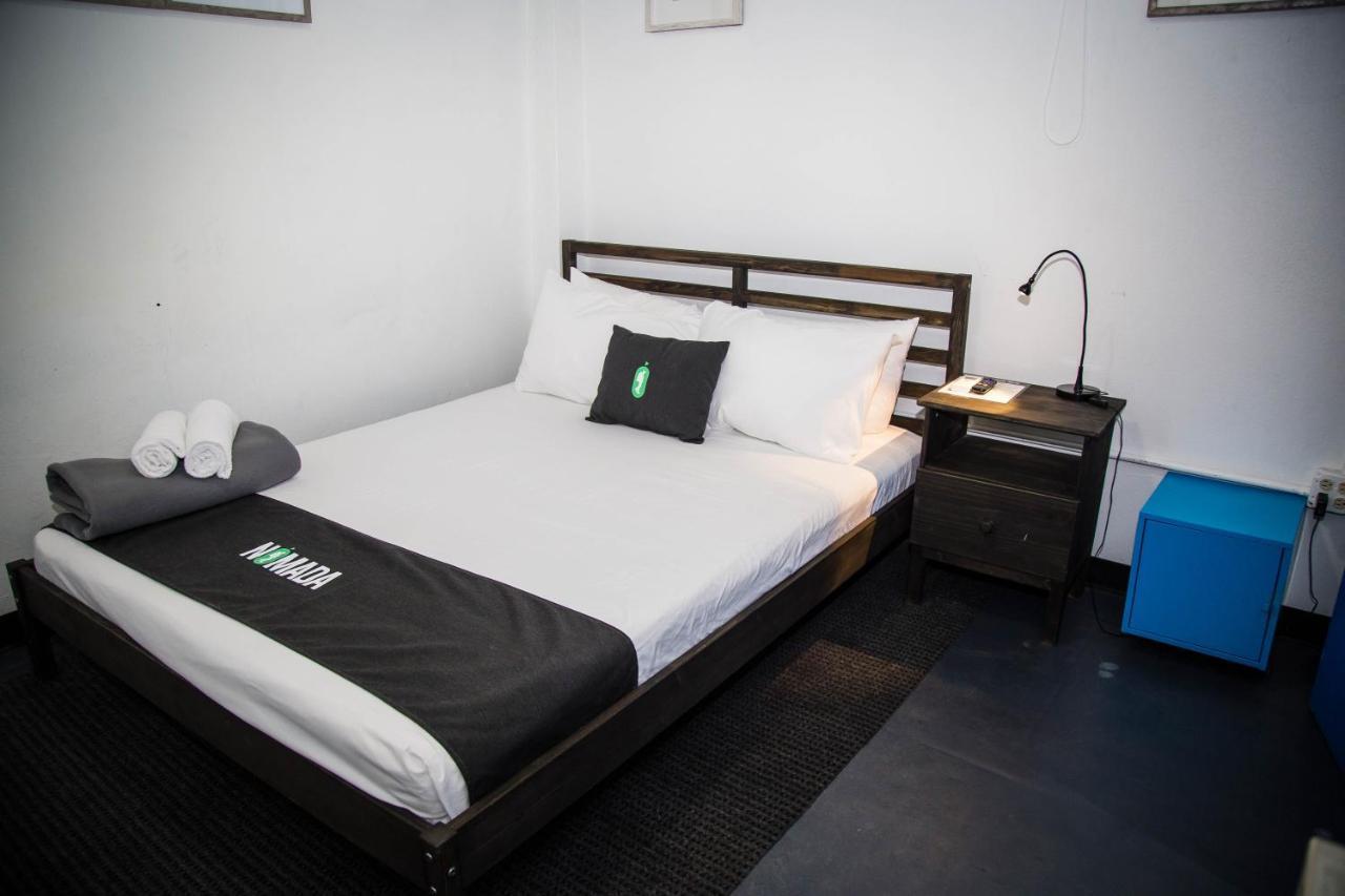 Nomada Urban Beach Hostel- Calle Loiza (Adults Only) Сан Хуан Екстериор снимка