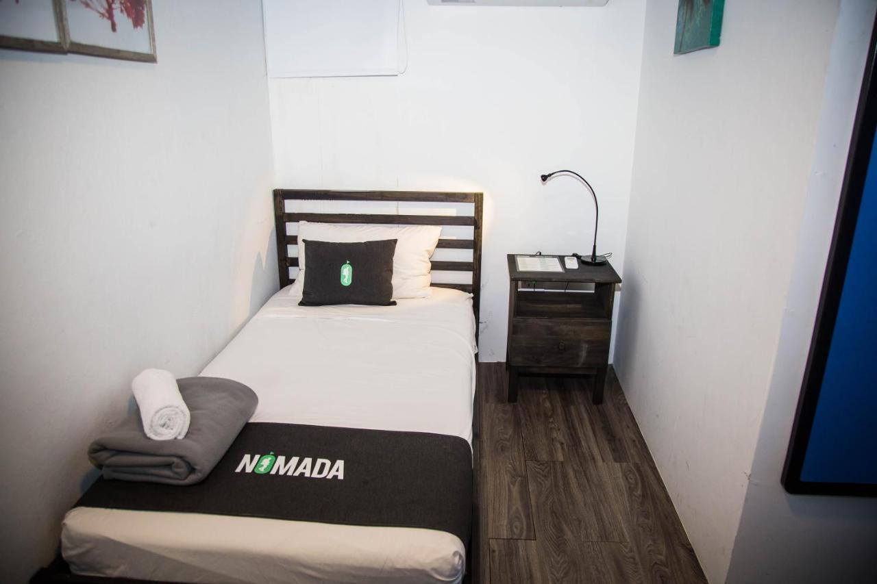 Nomada Urban Beach Hostel- Calle Loiza (Adults Only) Сан Хуан Екстериор снимка